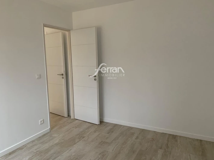 Location villa Entrecasteaux  