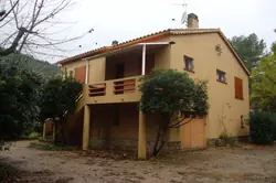 Photos  Maison Villa à louer Figanières 83830