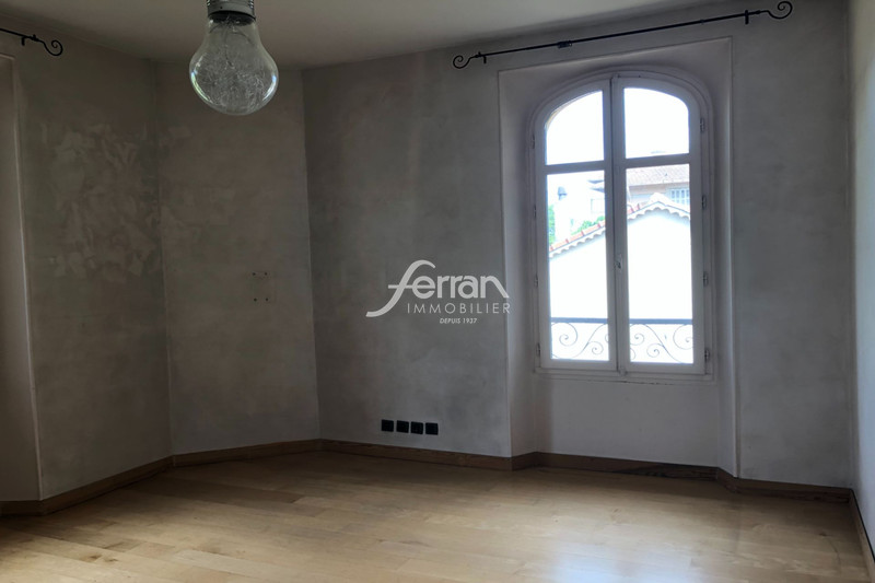 Photo n°9 - Location maison de ville Draguignan 83300 - 3 250 €