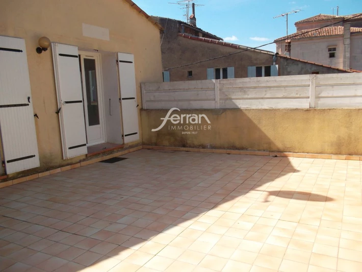 Location appartement Salernes  