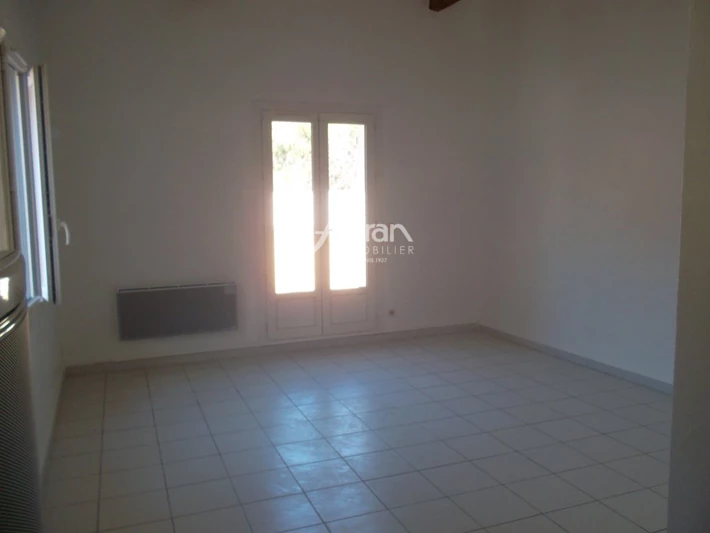 Location appartement Salernes  
