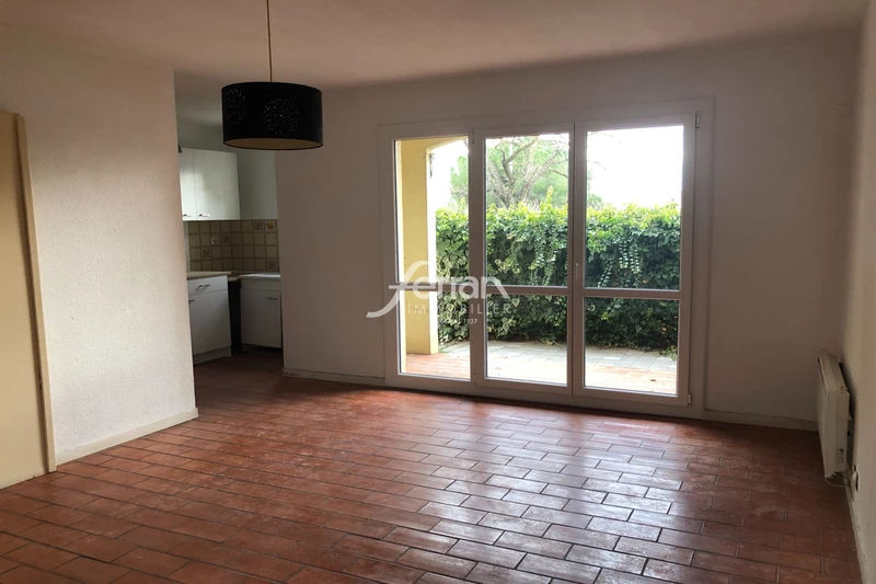 Photo n°2 - Location appartement Les Arcs 83460 - 660 €