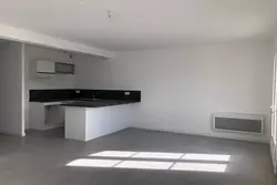 Photos  Appartement à louer Draguignan 83300