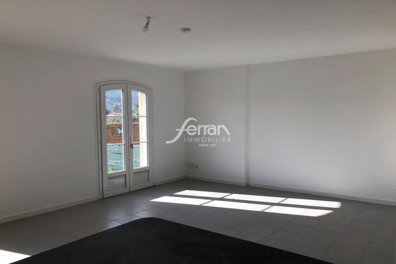 Photo n°2 - Location appartement Draguignan 83300 - 595 €