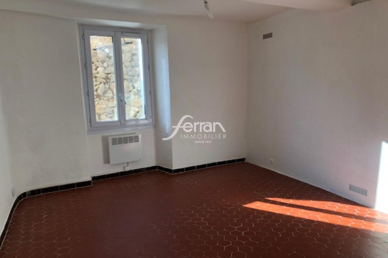 Photo n°6 - Location appartement Entrecasteaux 83570 - 530 €