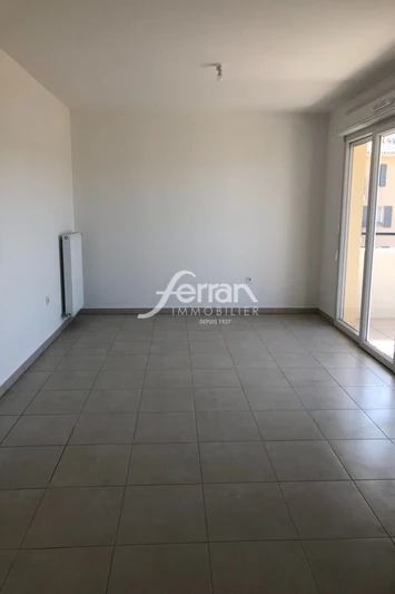 Location appartement Le Muy  