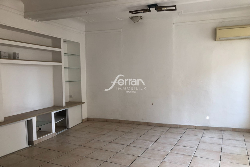 Photo n°3 - Location appartement Flayosc 83780 - 800 €