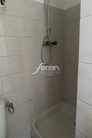 Location appartement Salernes  