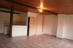 Photos  Appartement à louer Trans-en-Provence 83720