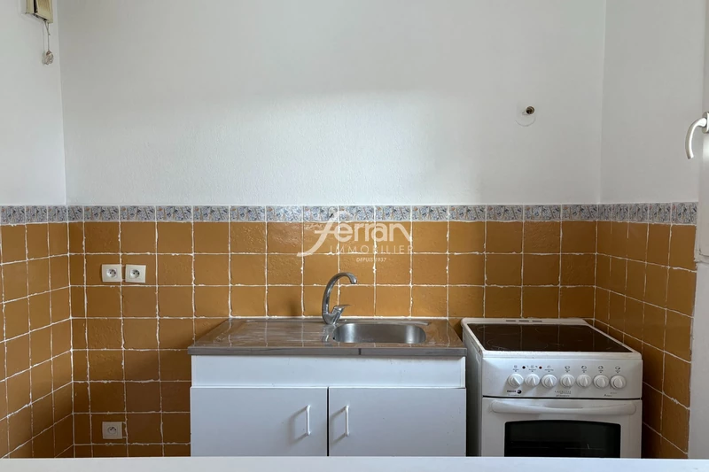 Location appartement Salernes  