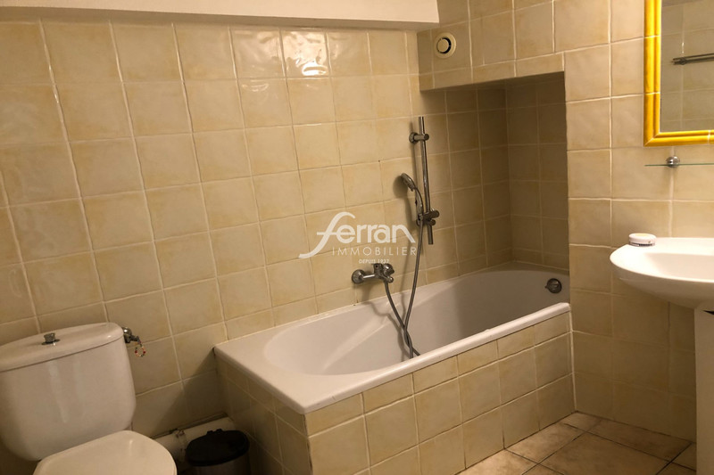 Location appartement Callas  
