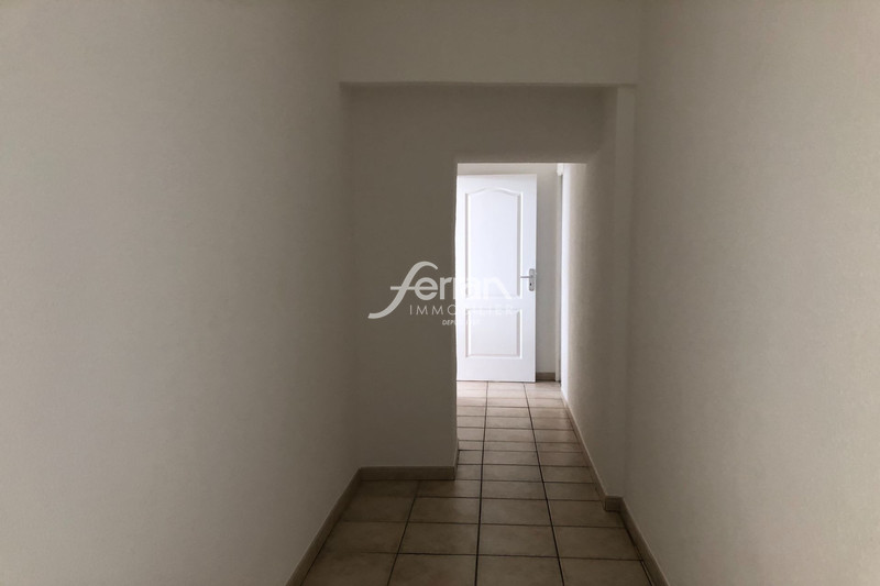 Location appartement Callas  