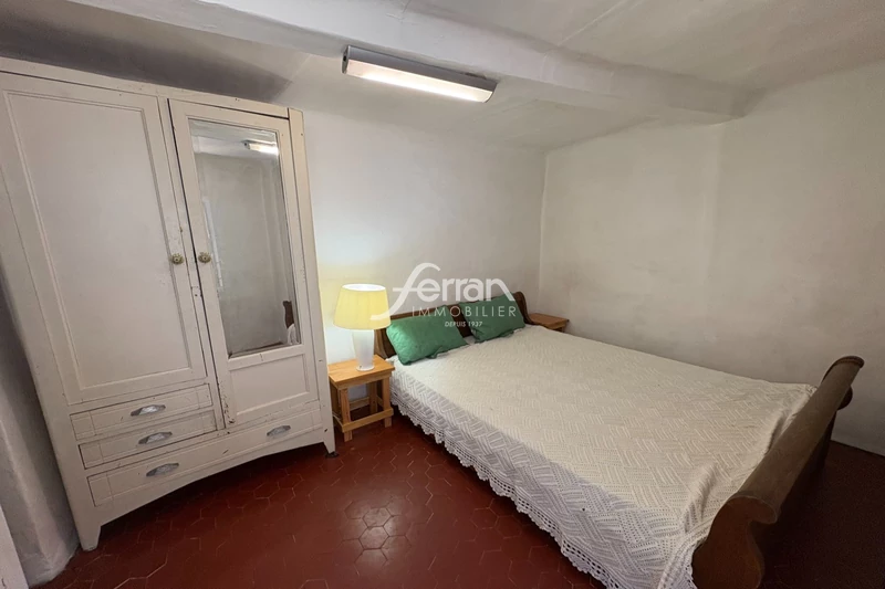 Location appartement Entrecasteaux  