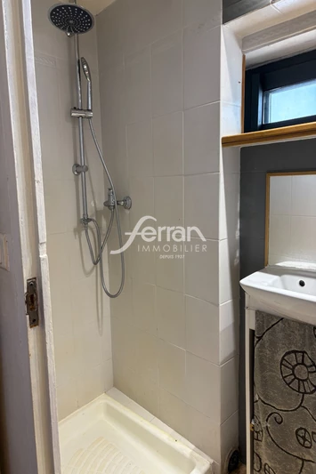 Location appartement Entrecasteaux  