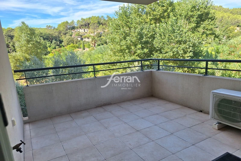 Location saisonnière appartement Taradeau  