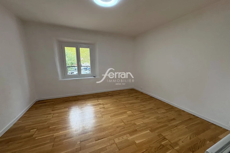 Photo n°9 - Location appartement Salernes 83690 - 660 €