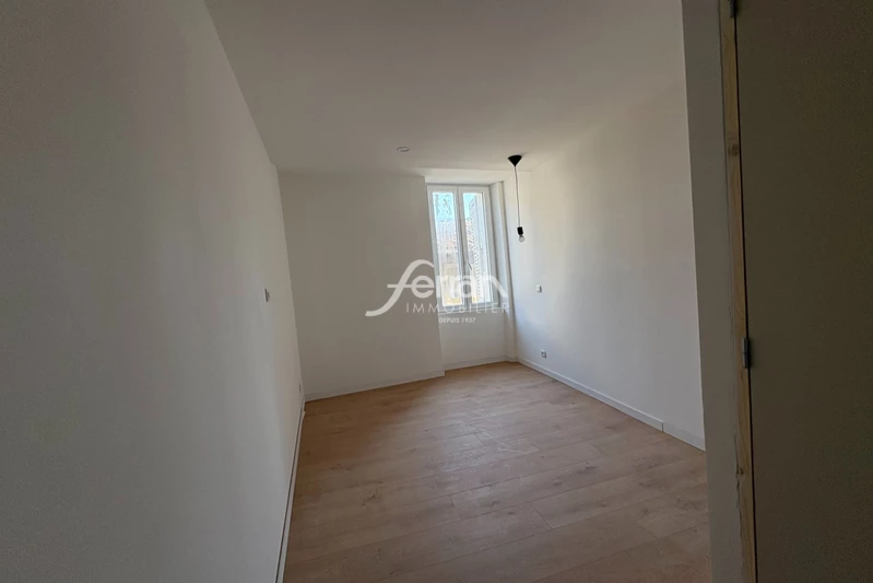 Location appartement Entrecasteaux Location appartement Entrecasteaux