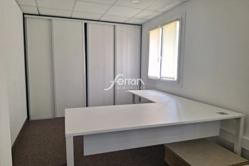 Professionnel local commercial Draguignan  