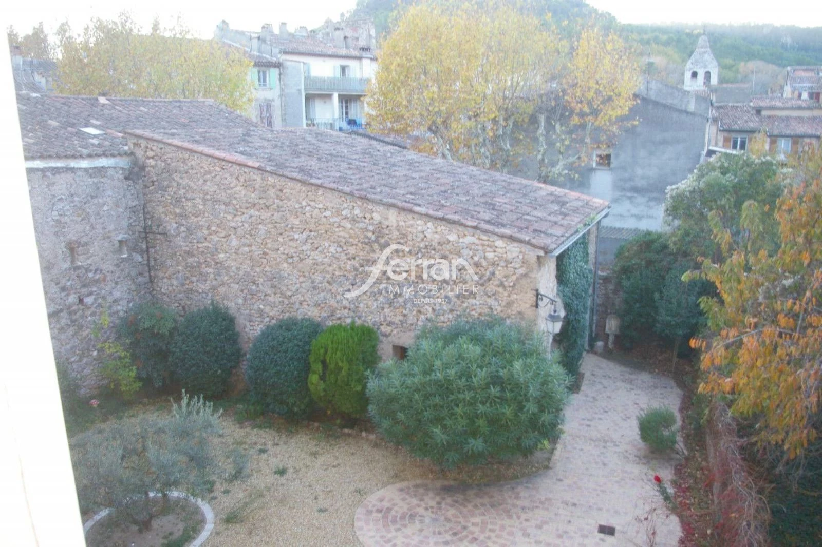 Local commercial 18 m² · à Salernes · 18 m² · 282 000 €