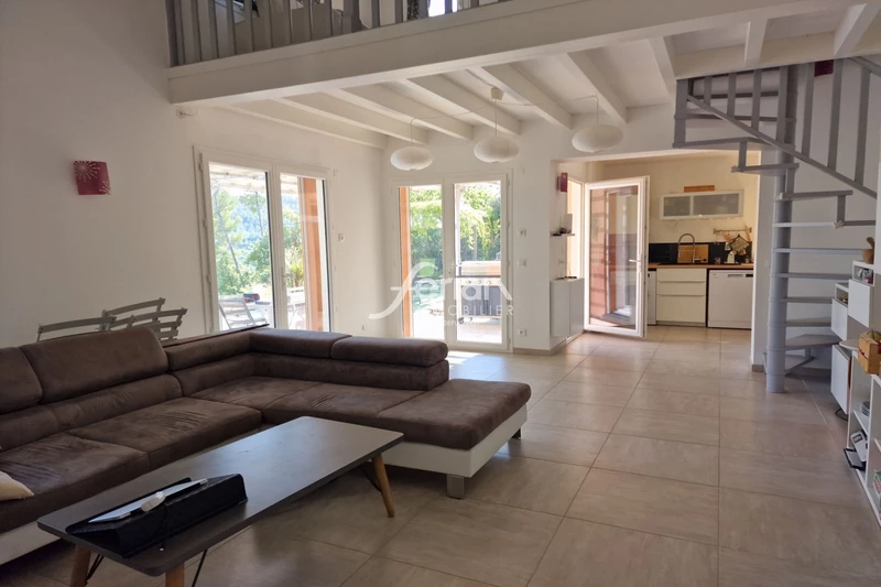 Vente villa Salernes  