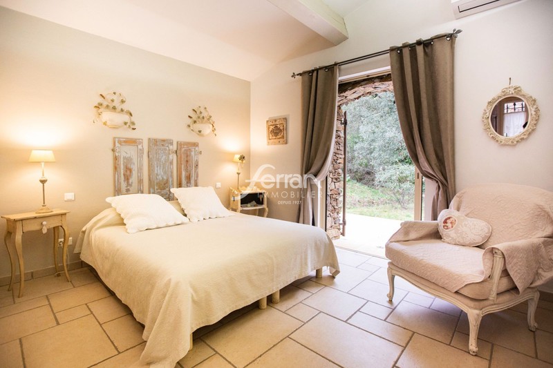 Photo n°15 - Vente Maison villa Roquebrune-sur-Argens 83520 - 1 610 000 €