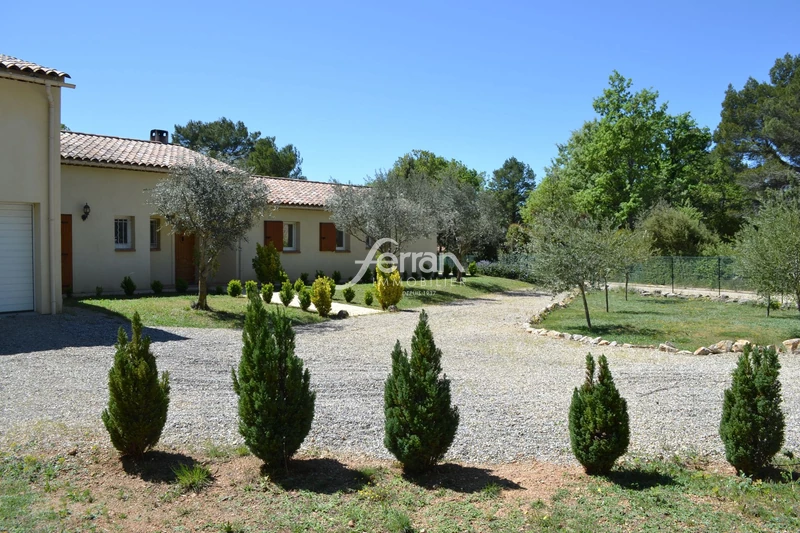Vente villa Régusse  