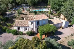 Photos  Maison à vendre Callas 83830
