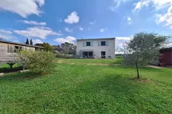 Photos  Maison Villa à vendre Villecroze 83690