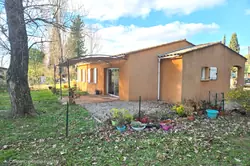 Photos  Maison à vendre Villecroze 83690