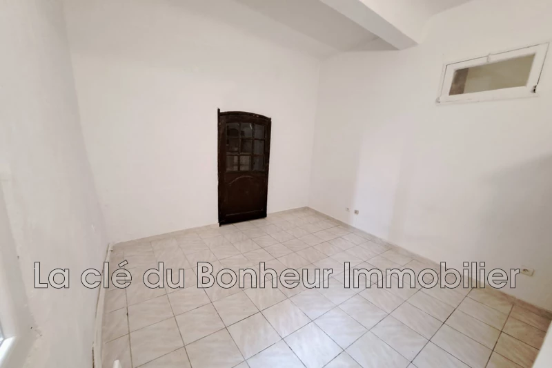 Location appartement Riez  