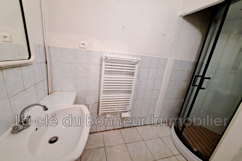 Location appartement Riez  