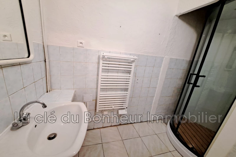 Location appartement Riez  