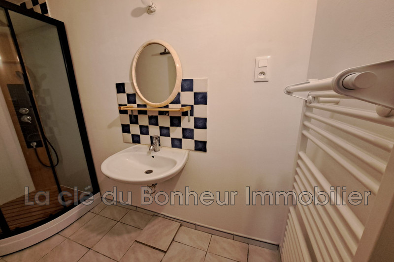 Location appartement Riez  