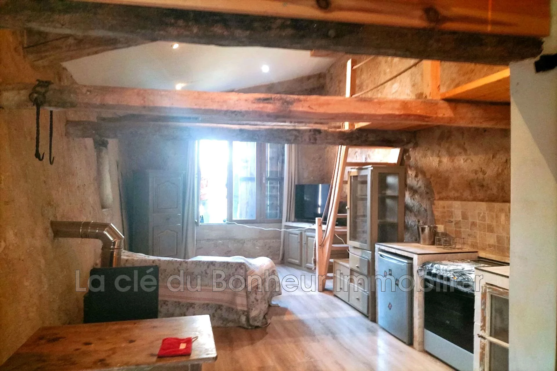 Maison 2 pièces 42 m² · à Moustiers Sainte Marie · 42 m² · 290 000 €