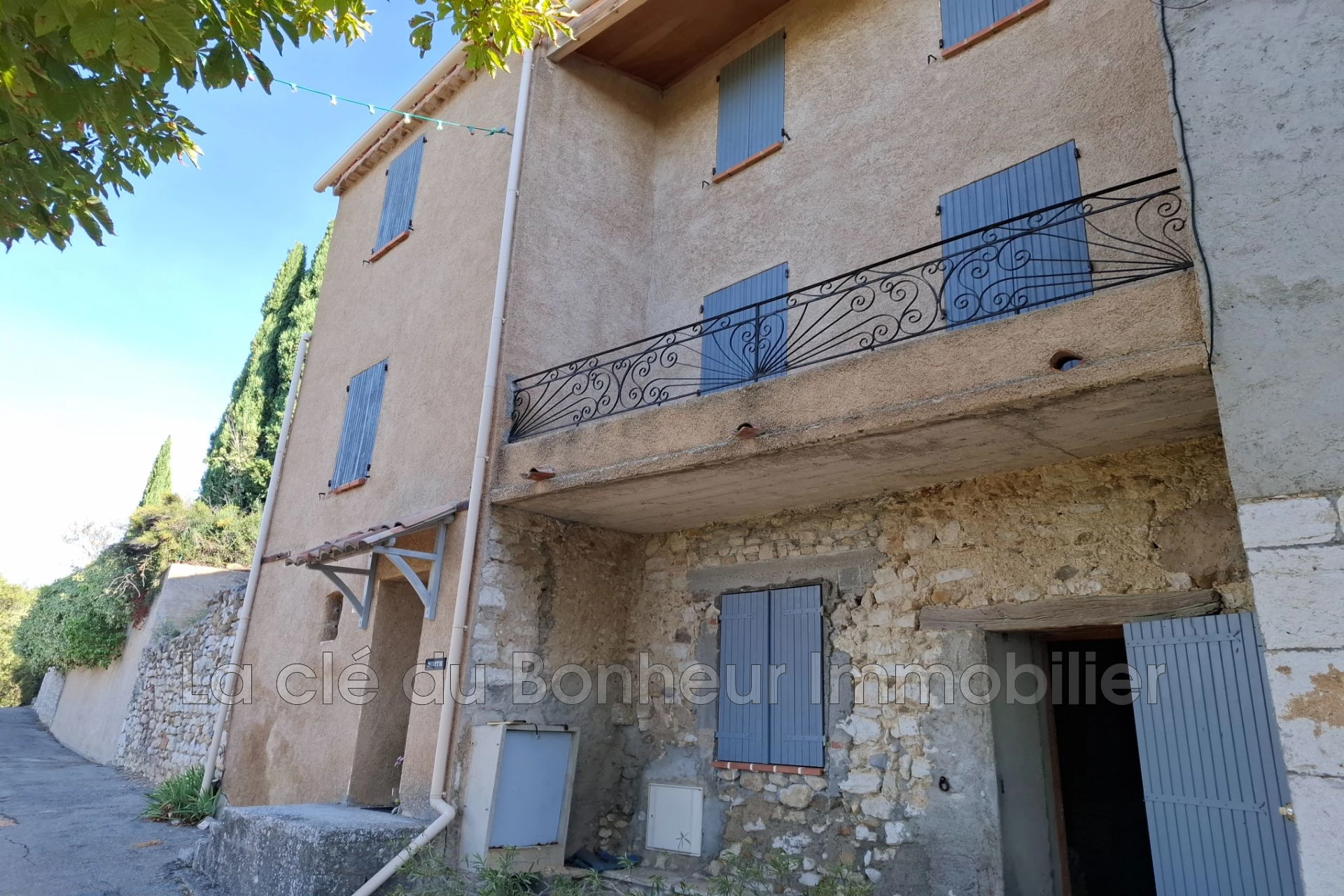 Maison 103 m² · à Montagnac-Montpezat · 103 m² · 210 000 €