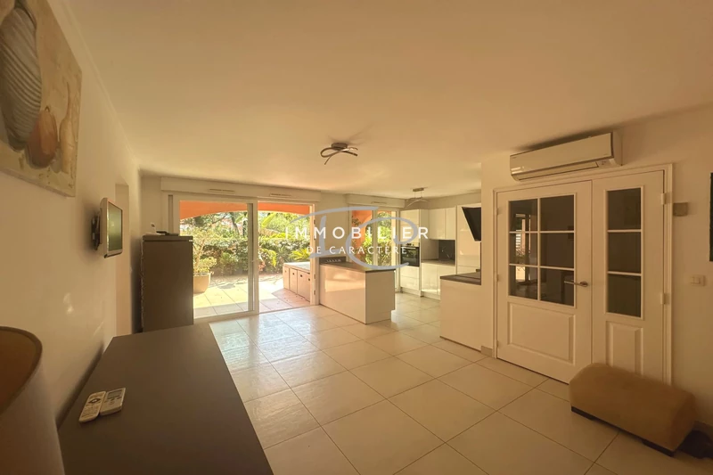 Vente appartement Cavalaire-sur-Mer  