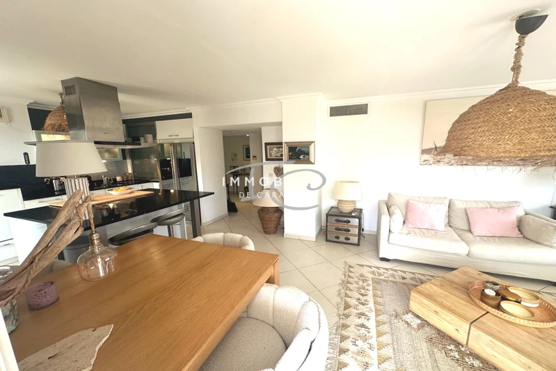 Photo n°3 - Vente appartement Cavalaire-sur-Mer 83240 - 547 000 €