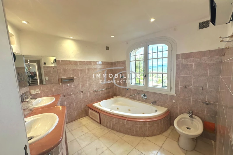 Vente maison La Croix-Valmer  