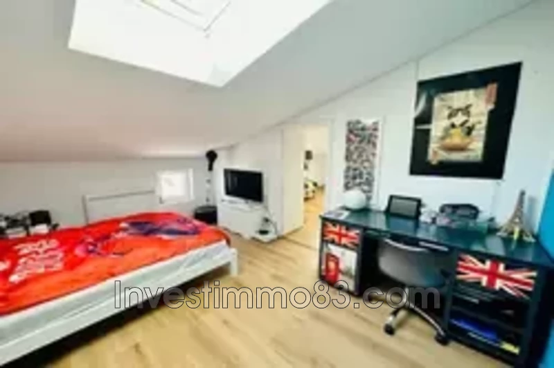 Location maison de village Trets  