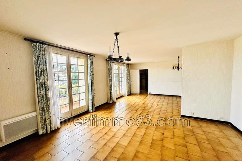 Photo n°11 - Vente appartement Carqueiranne 83320 - 335 000 €