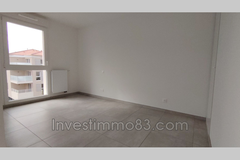 Vente appartement Hyères  