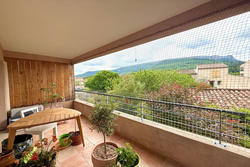 Photos Appartement à vendre Pourcieux 83470