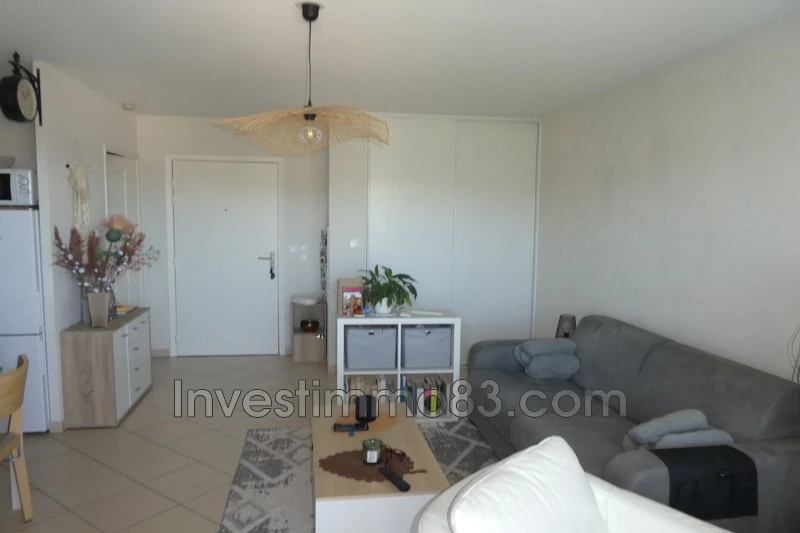 Photo n°2 - Vente appartement Seillons-Source-d'Argens 83470 - 215 000 €