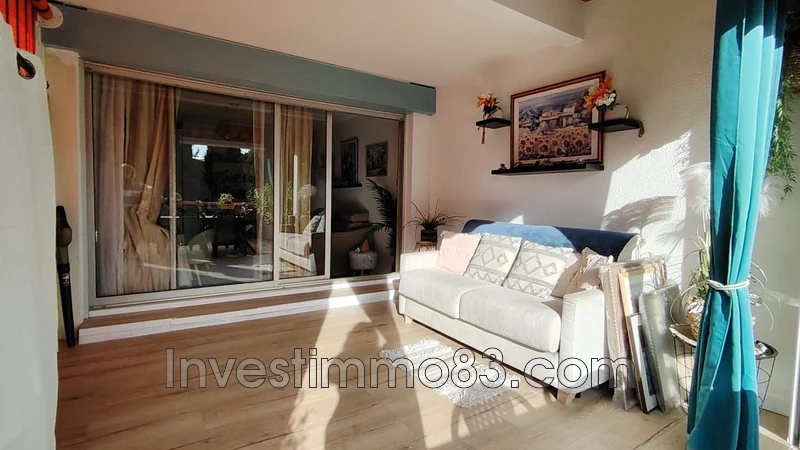 Vente appartement Hyères  