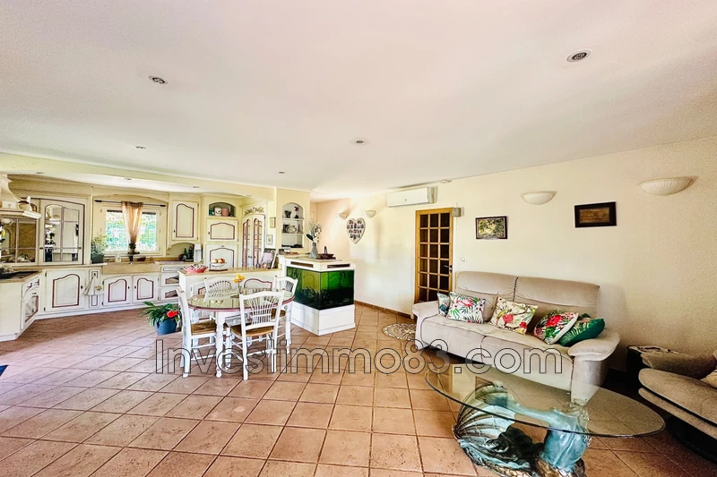 Vente maison Le Val  