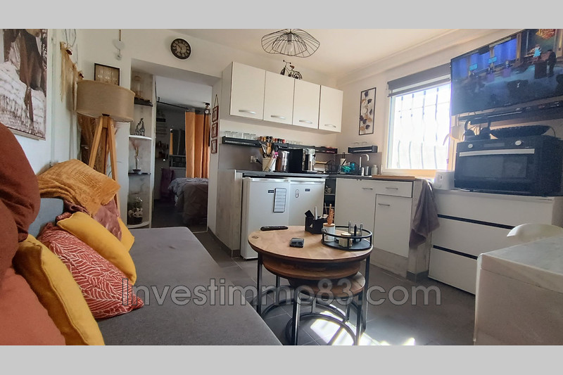 Photo n°12 - Vente maison Sainte-Anastasie-sur-Issole 83136 - 374 400 €