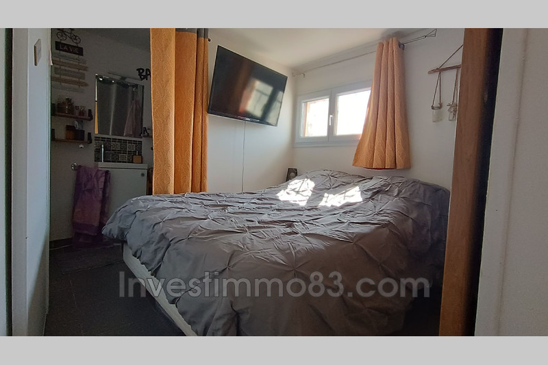 Photo n°13 - Vente maison Sainte-Anastasie-sur-Issole 83136 - 374 400 €