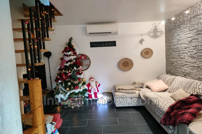 Photo n°4 - Vente maison Saint-Maximin-la-Sainte-Baume 83470 - 336 000 €