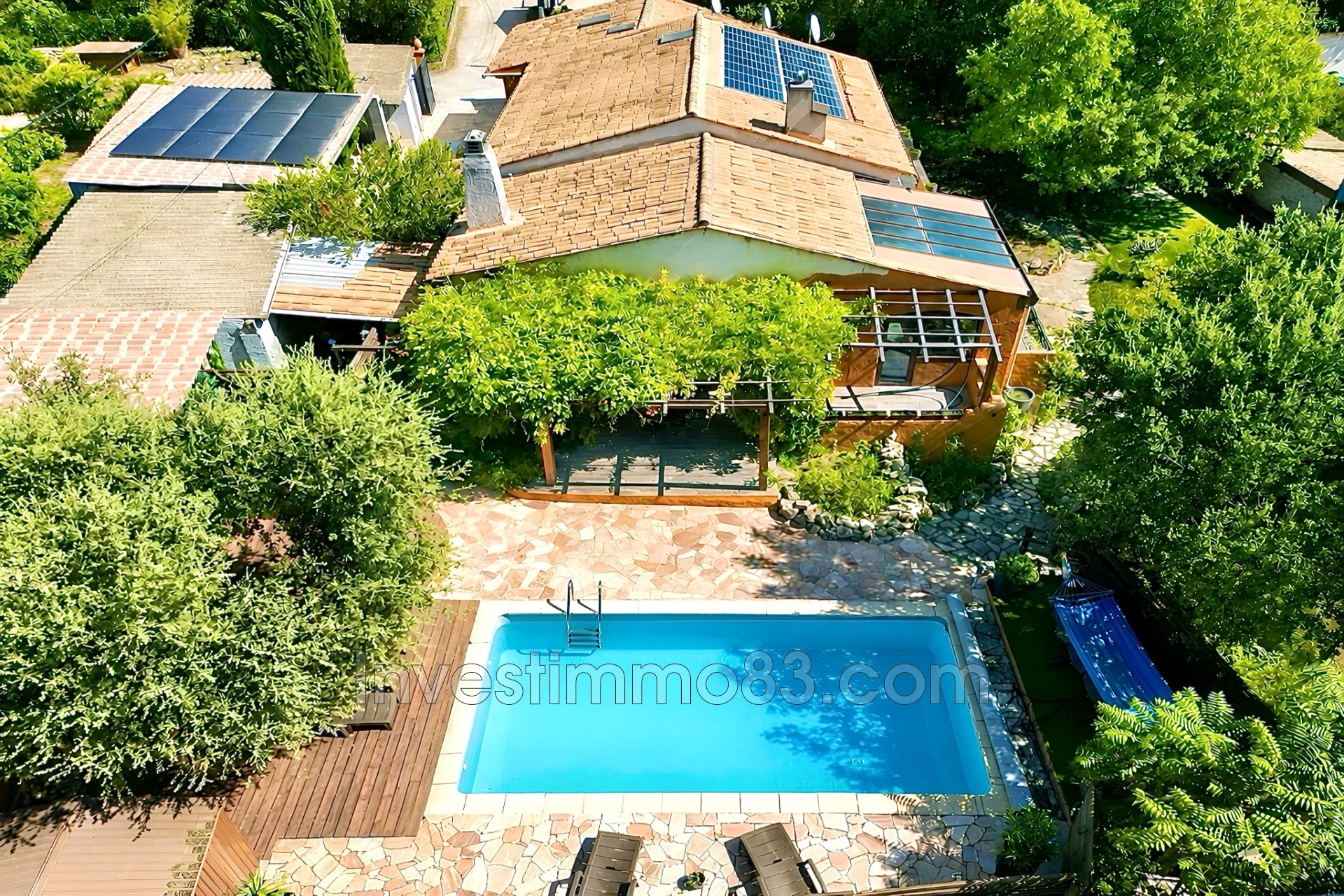 Maison 6 pièces 140 m² · à Saint-Maximin-la-Sainte-Baume · 140 m² · 570 000 €