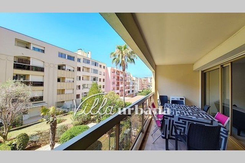 Photo Apartment Juan-les-Pins Proche plages,   to buy apartment  3 room   68&nbsp;m&sup2;